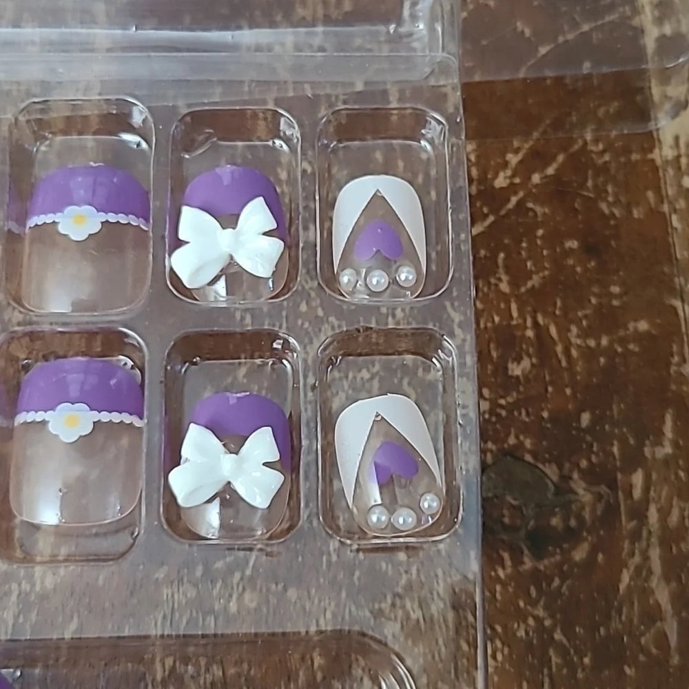 2/$16 3D Pearls, Hearts, & Bows Press on Nails